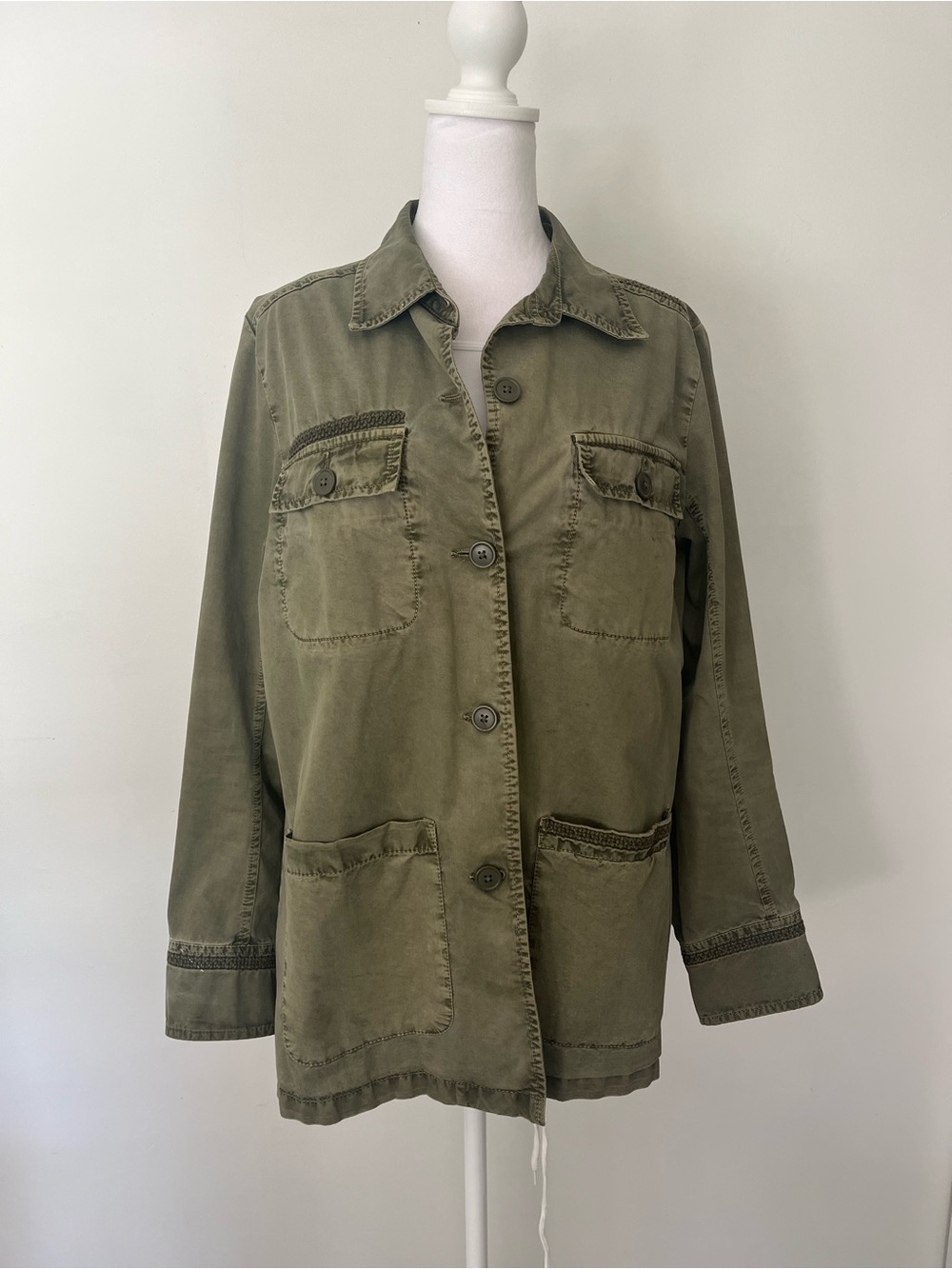 Olive Utility Button-Front Jacket - Women
CASLON